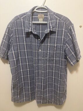 L.L. Bean Navy and White Plaid Short-Sleeve Button-Down Shirt
